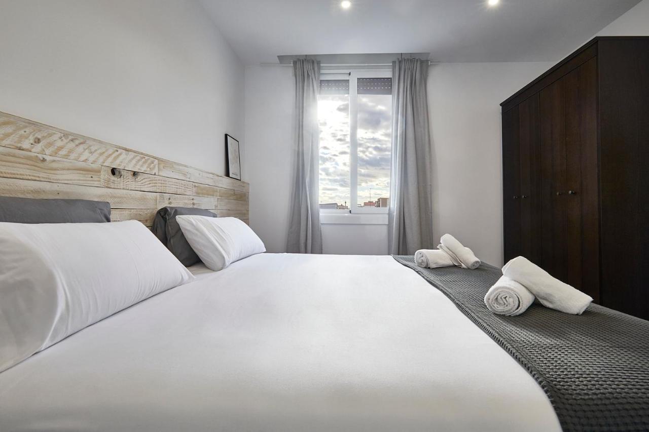 Bbarcelona Fira Superior Flats Apartment Екстериор снимка